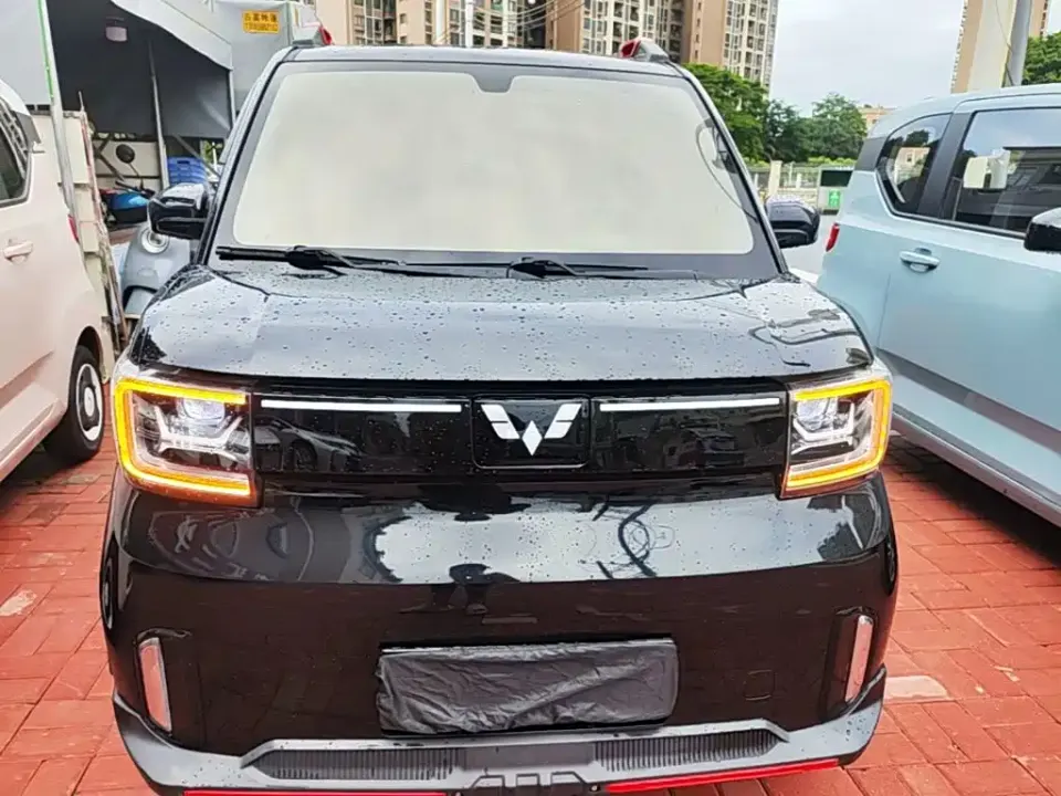 Wuling MINIEV