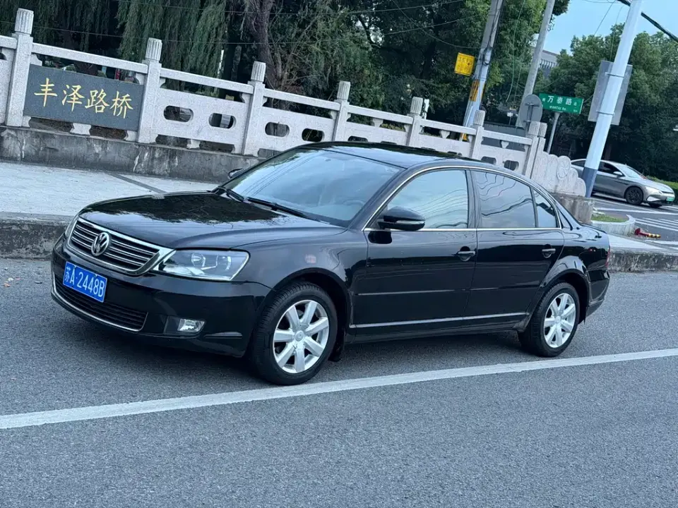 Volkswagen Passat Lingyu