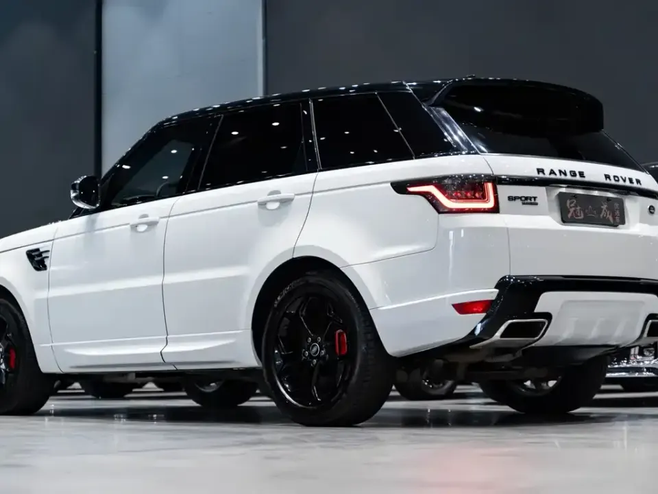 Land Rover Sport PHEV