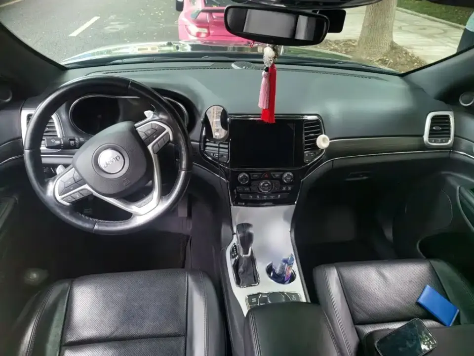 Jeep Grand Cherokee (Import)