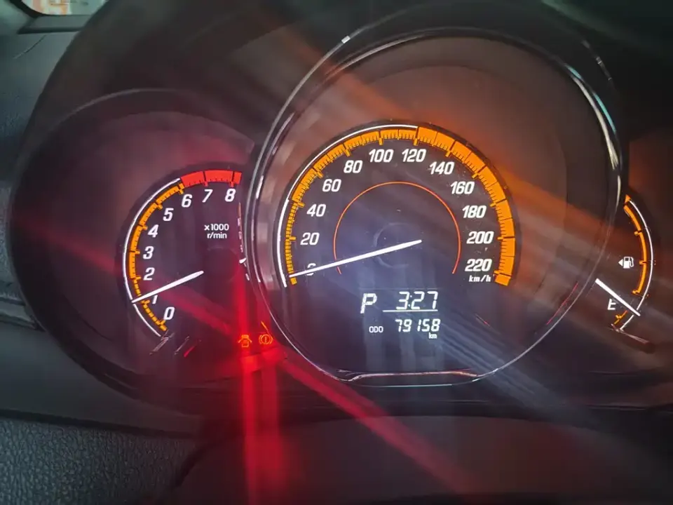 Toyota Yaris L