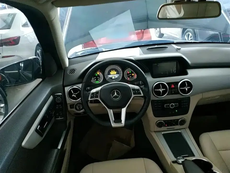 Mercedes-Benz GLK-Class