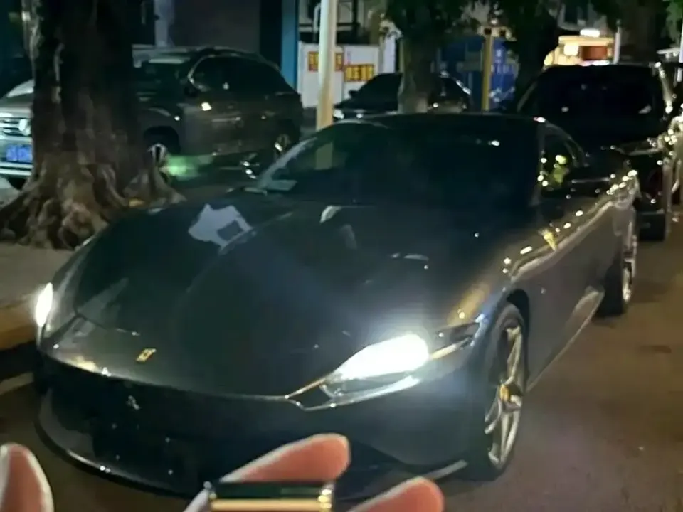 Ferrari Roma