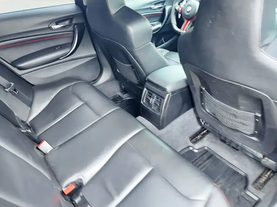 BMW 1 Series (Import)