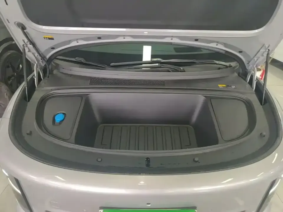 Li Li i6