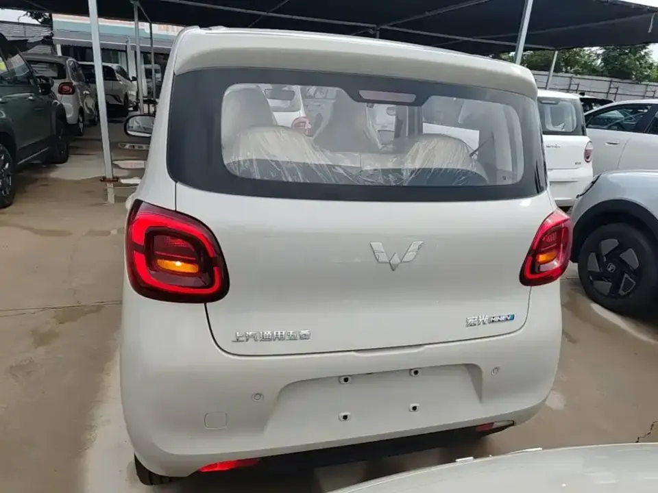 Wuling MINIEV