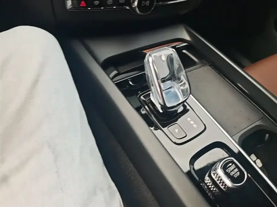 Volvo XC60 PHEV