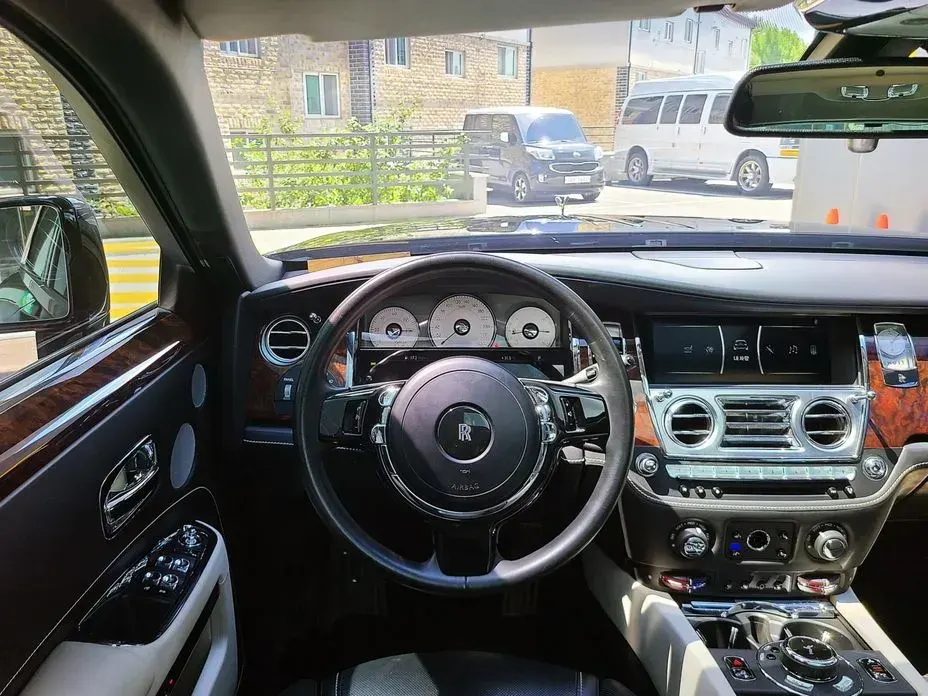 Rolls-Royce Ghost
