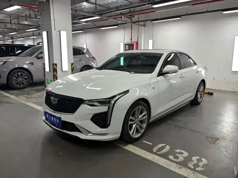 Cadillac CT4
