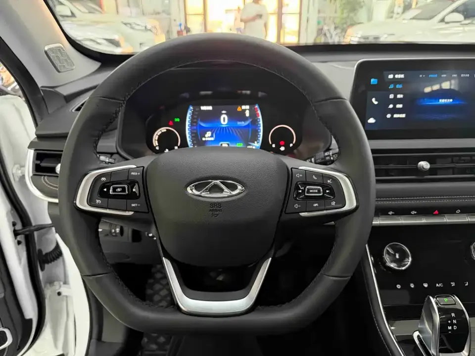 Chery Tiggo 8
