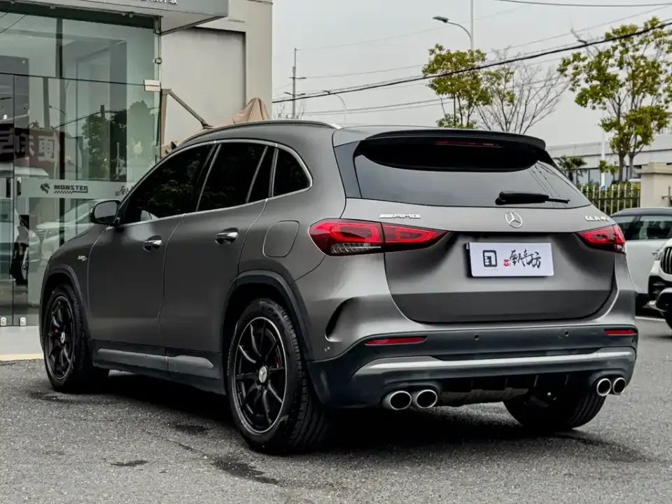 Mercedes-Benz GLA AMG