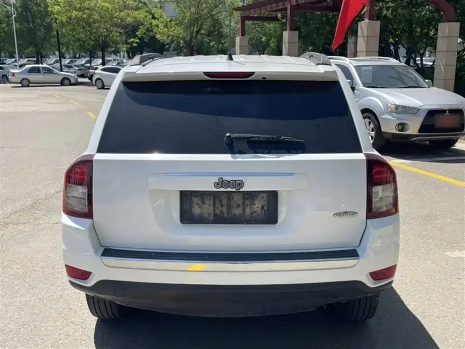 Jeep Compass (Import)