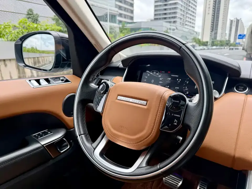 Land Rover Sport