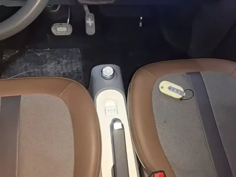 Wuling MINIEV