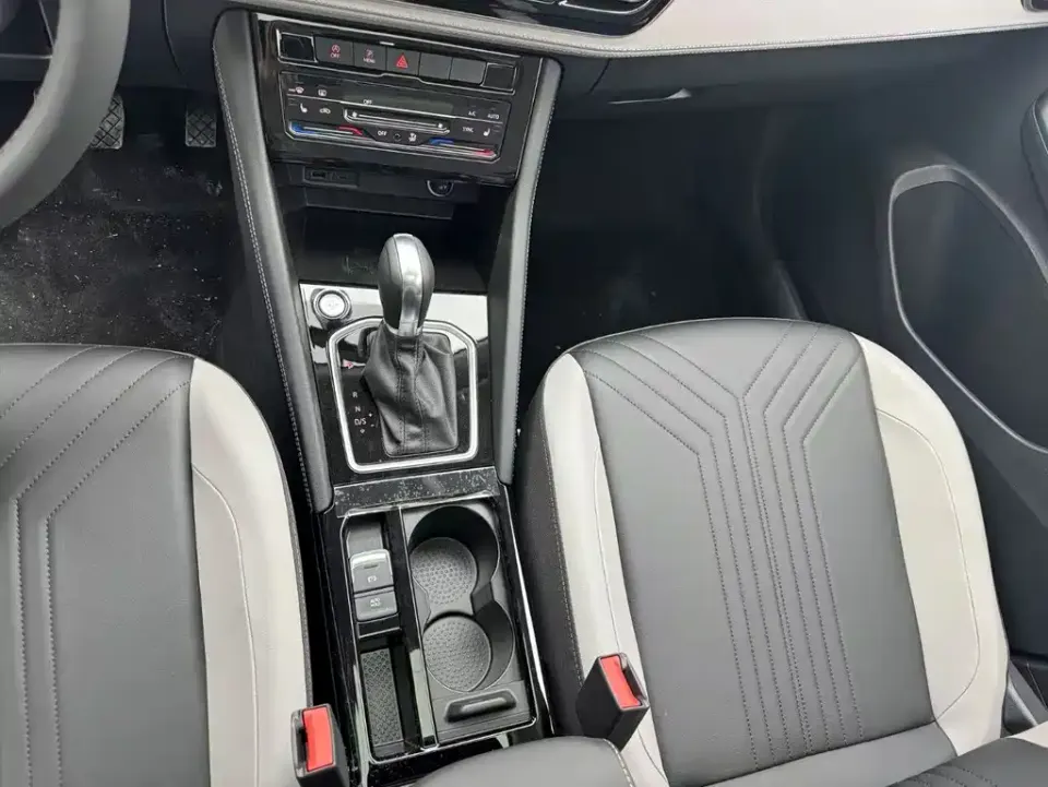Jetta VS5