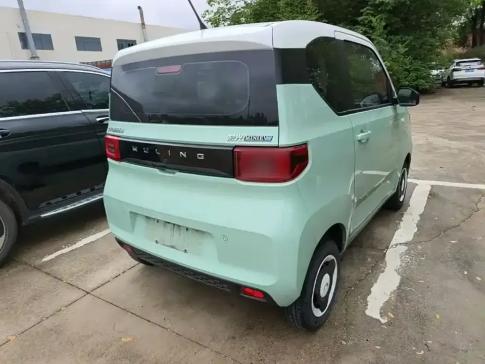 Wuling MINIEV
