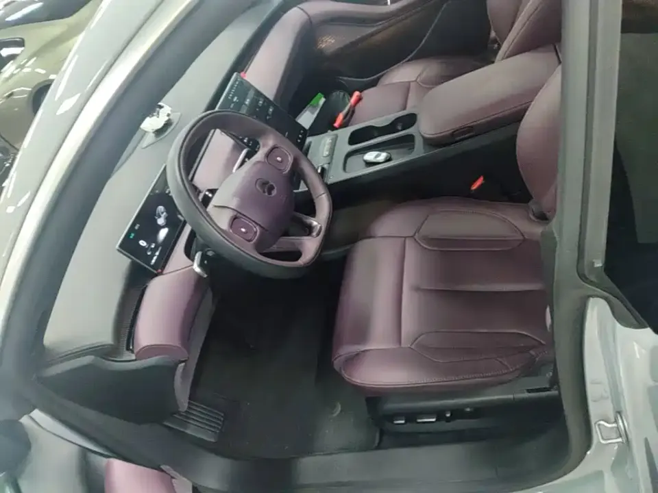 Nio ET5T