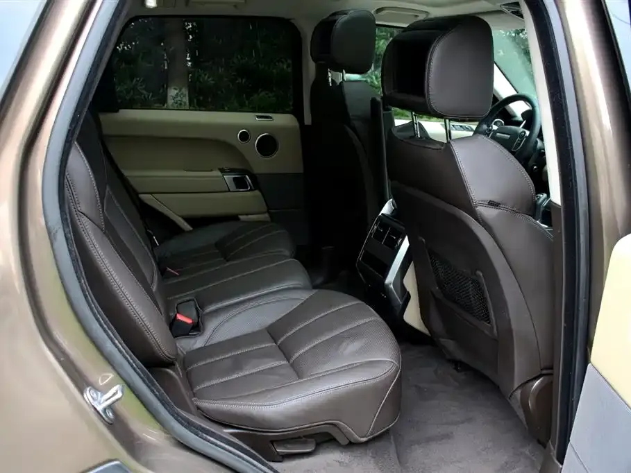 Land Rover Sport