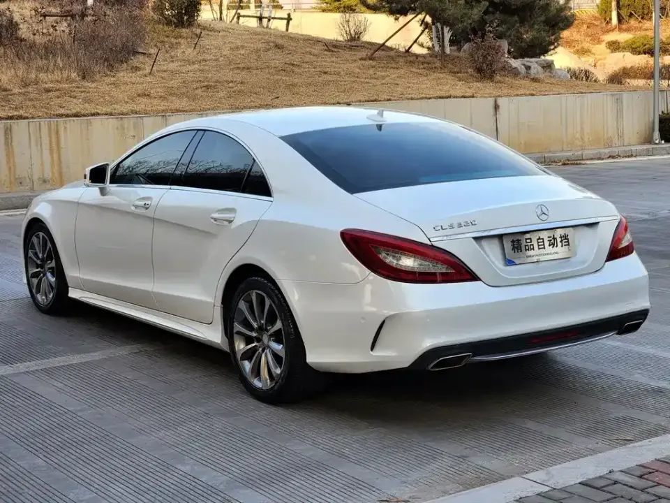 Mercedes-Benz CLS