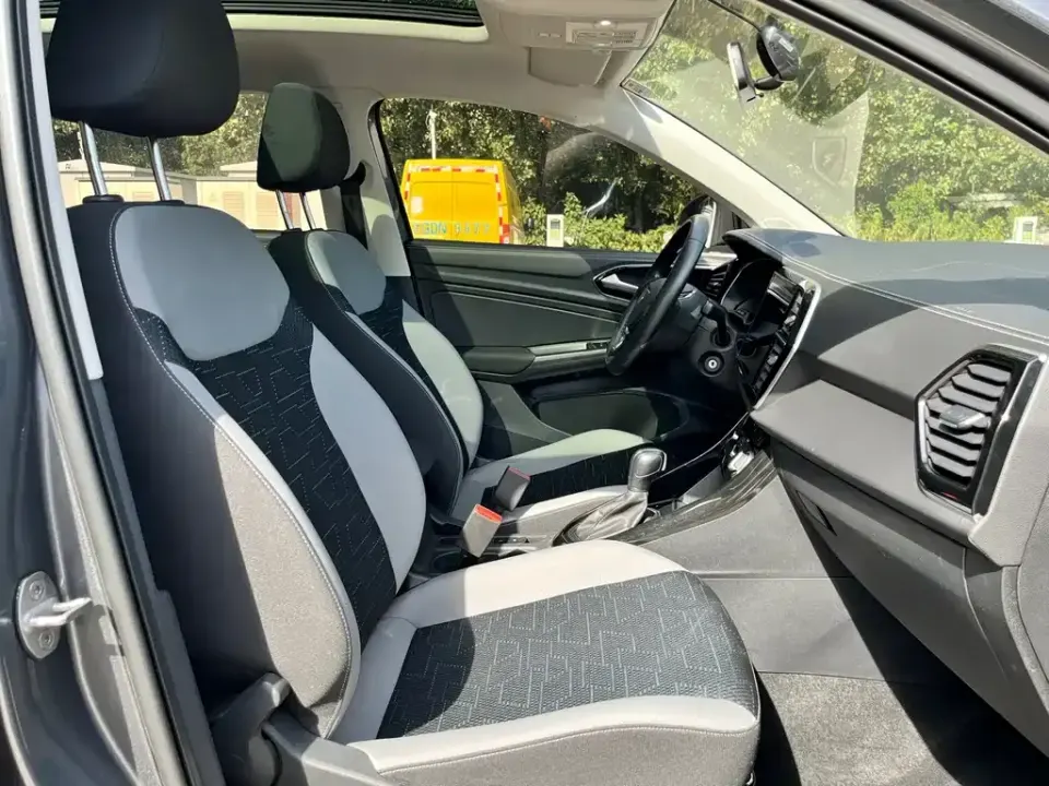Jetta VS7