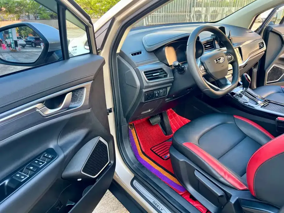 Geely Emgrand GS