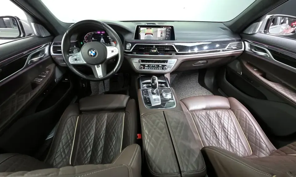 BMW 7-Series
