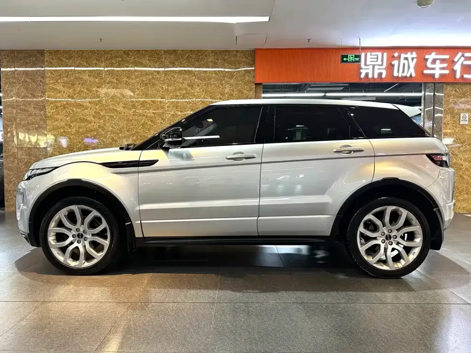 Land Rover Evoque (Import)