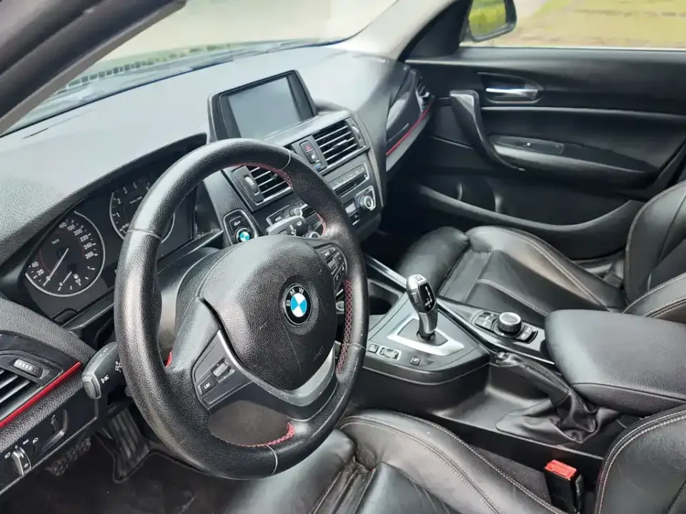 BMW 1 Series (Import)