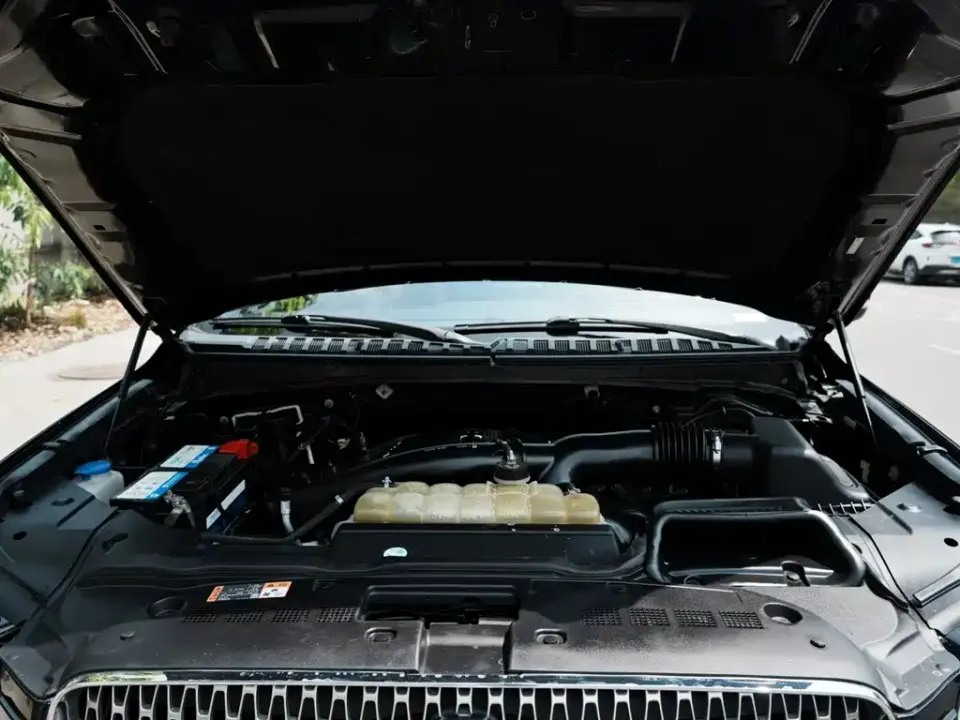 Lincoln Navigator