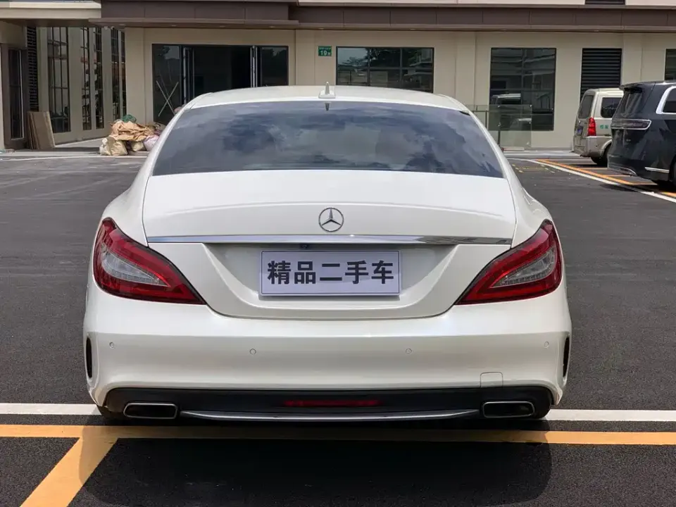 Mercedes-Benz CLS