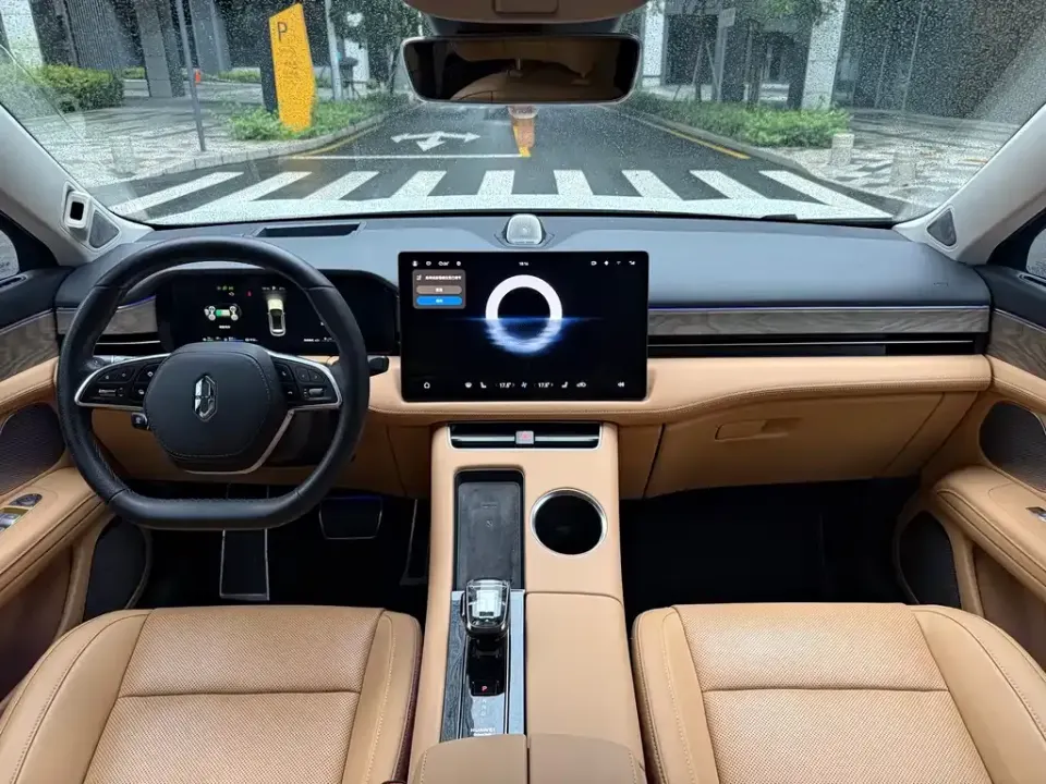 AITO AITO M5