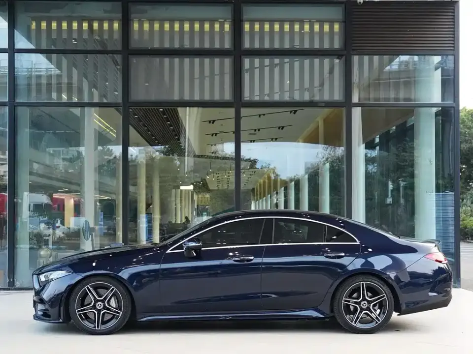 Mercedes-Benz CLS