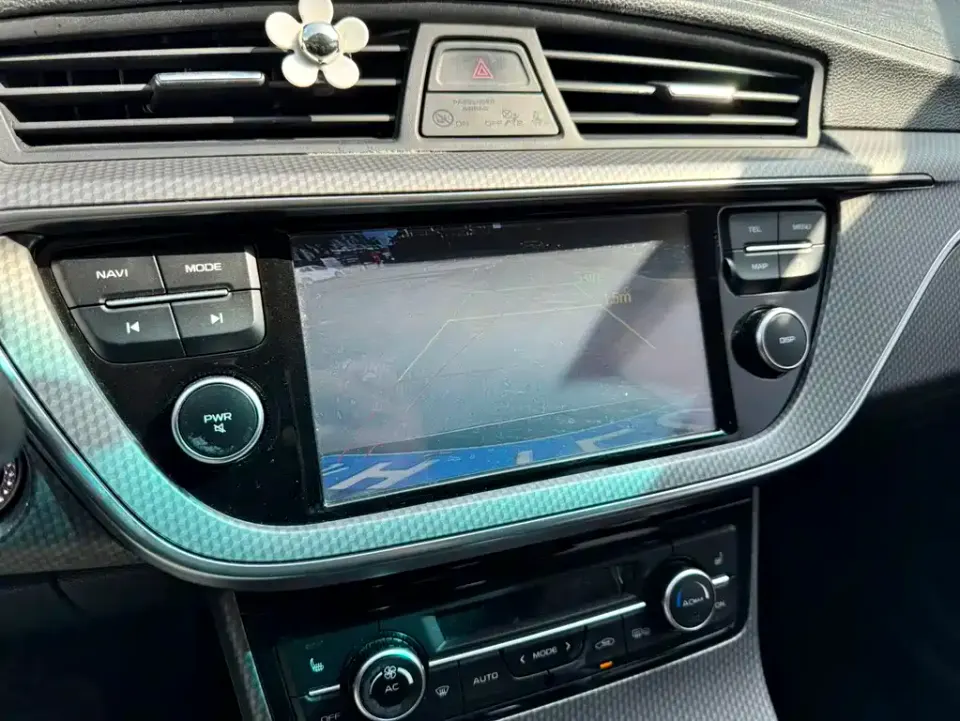 Geely Emgrand GS