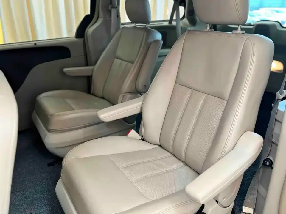 Chrysler Grand Voyager (Import)