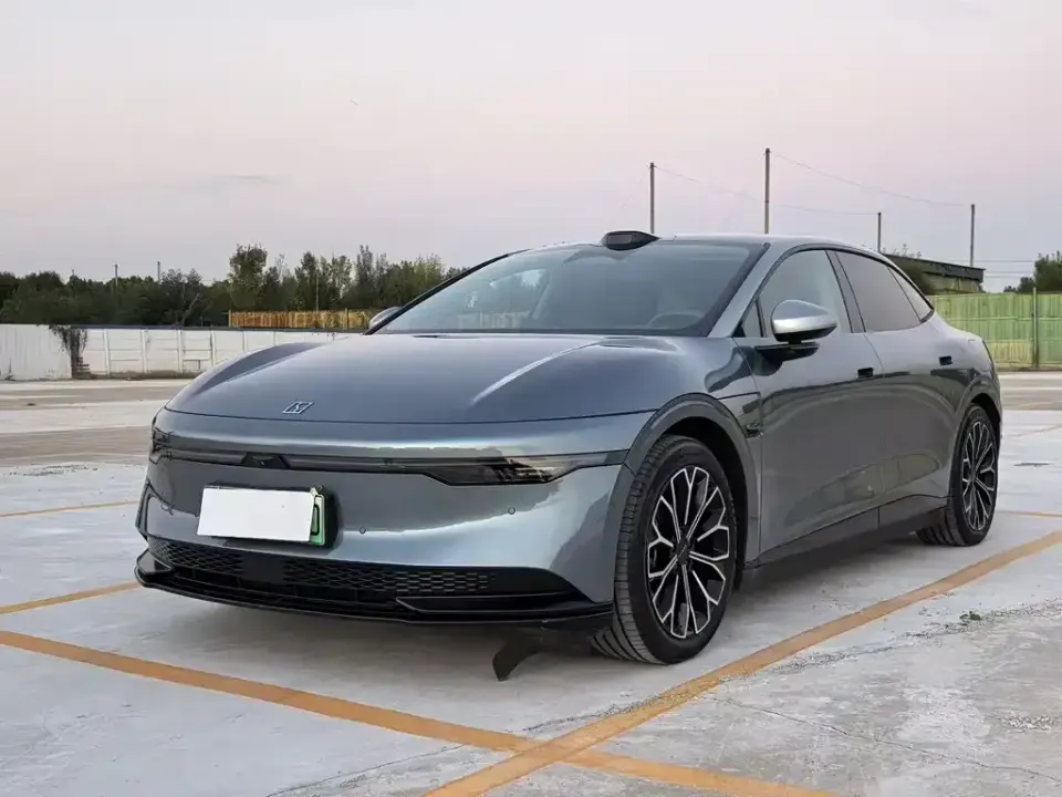 Zeekr 007
