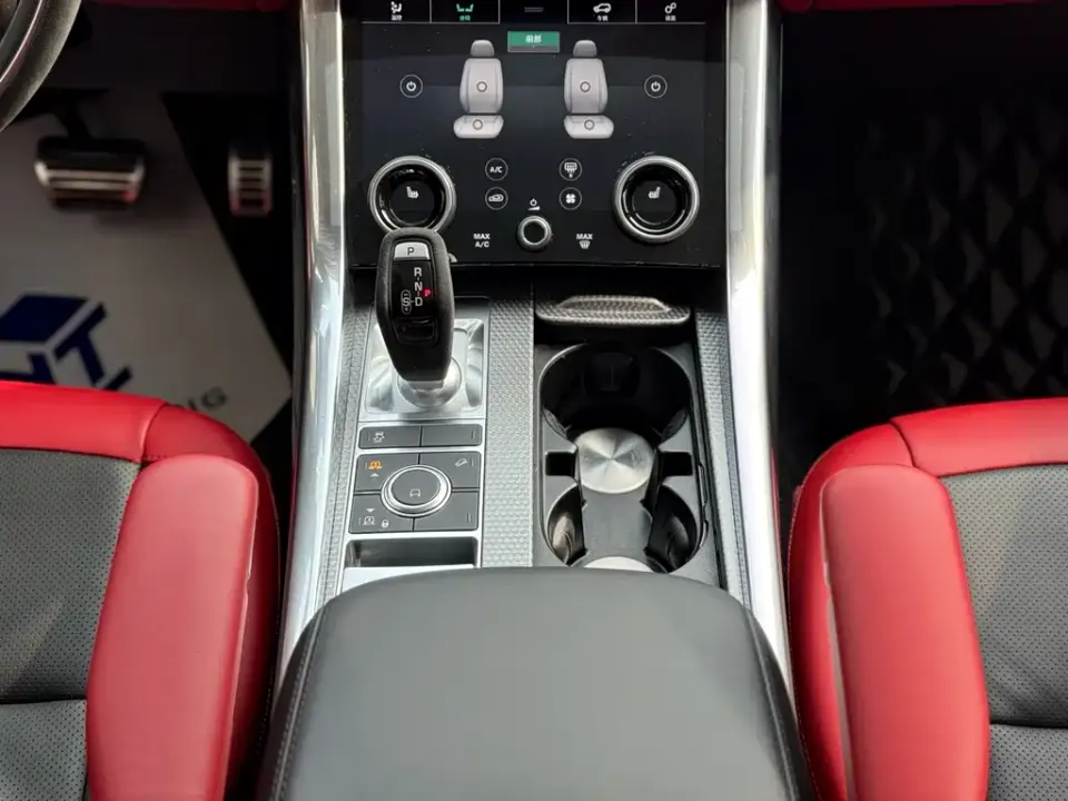 Land Rover Sport