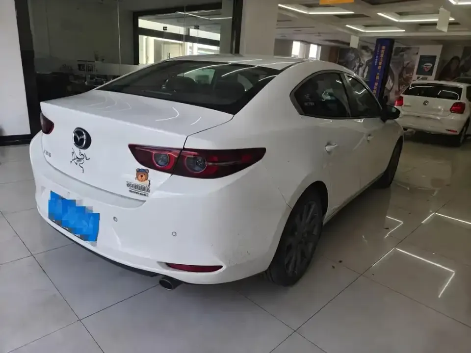 Mazda 3 Axela