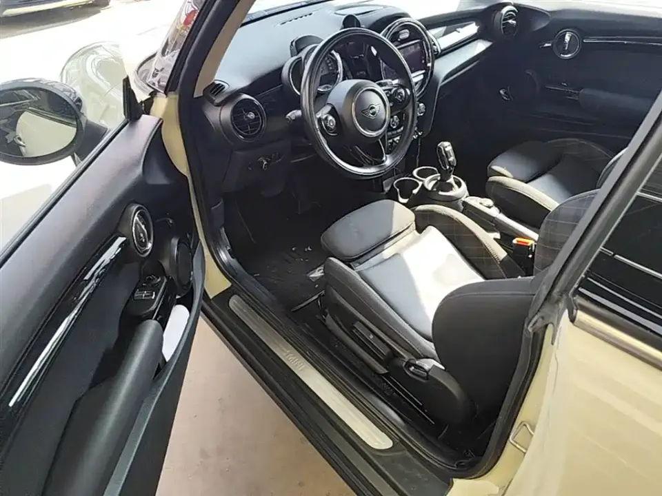 MINI Mini