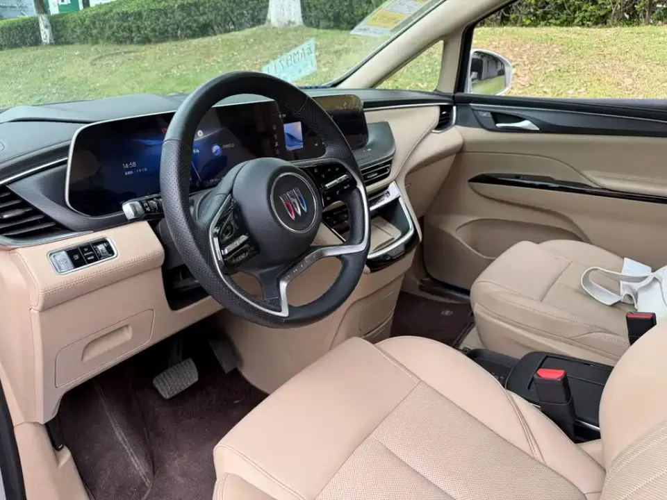 Buick GL8 Hybrid
