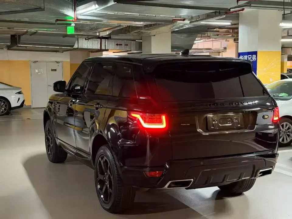 Land Rover Sport PHEV