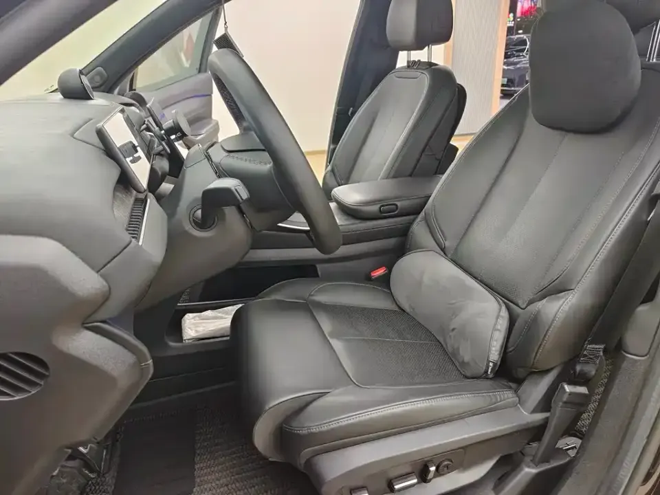 Nio ES7