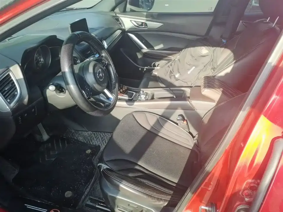 Mazda CX-4