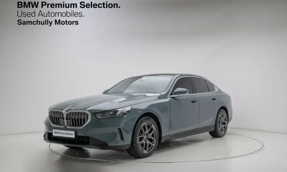 BMW 5-Series