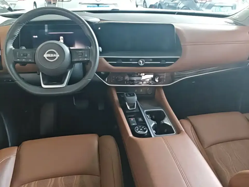 Nissan Teramont