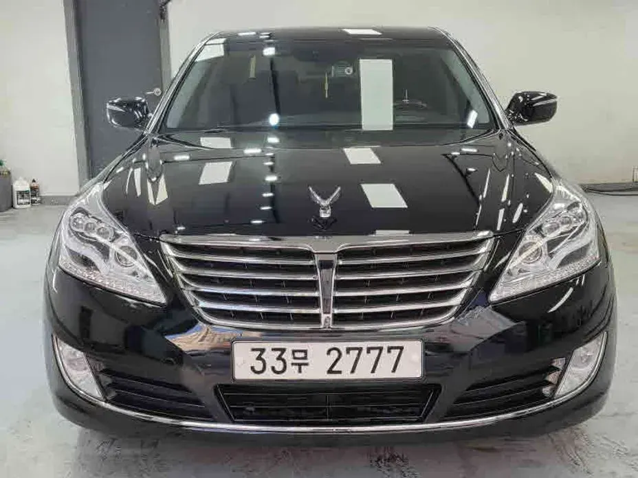 Hyundai Equus