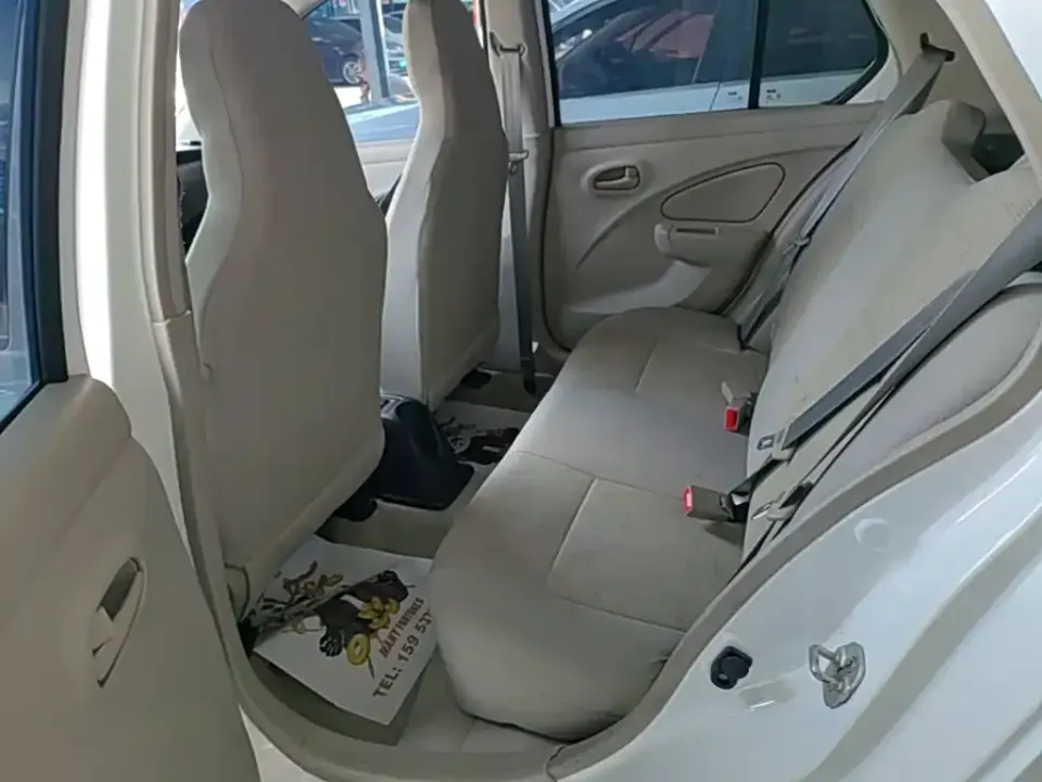 Venucia R30