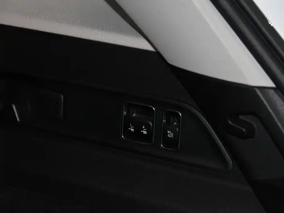 Mercedes-Benz GLE New Energy