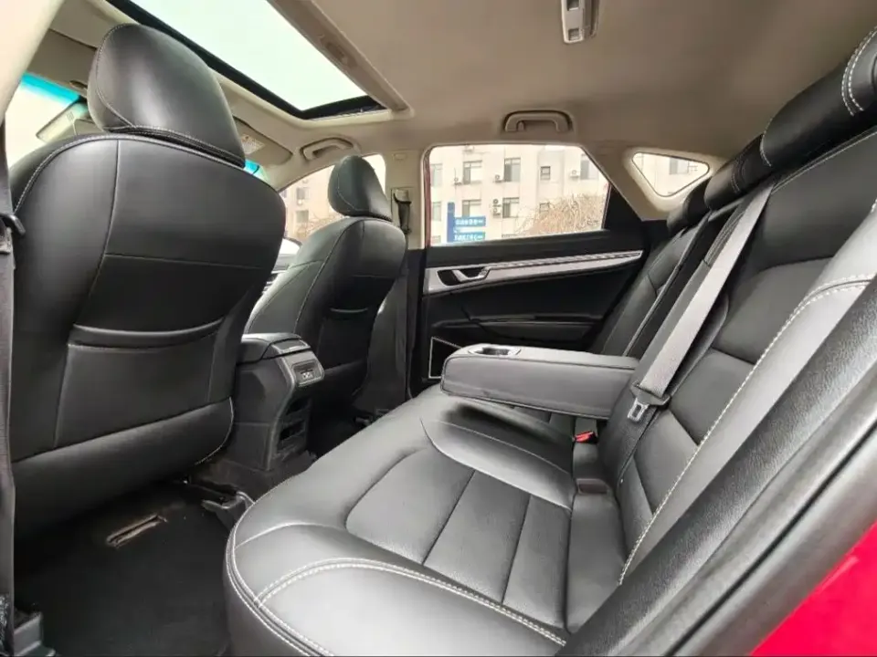 Geely Emgrand GS