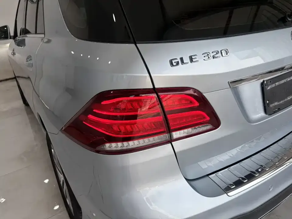 Mercedes-Benz GLE (Import)