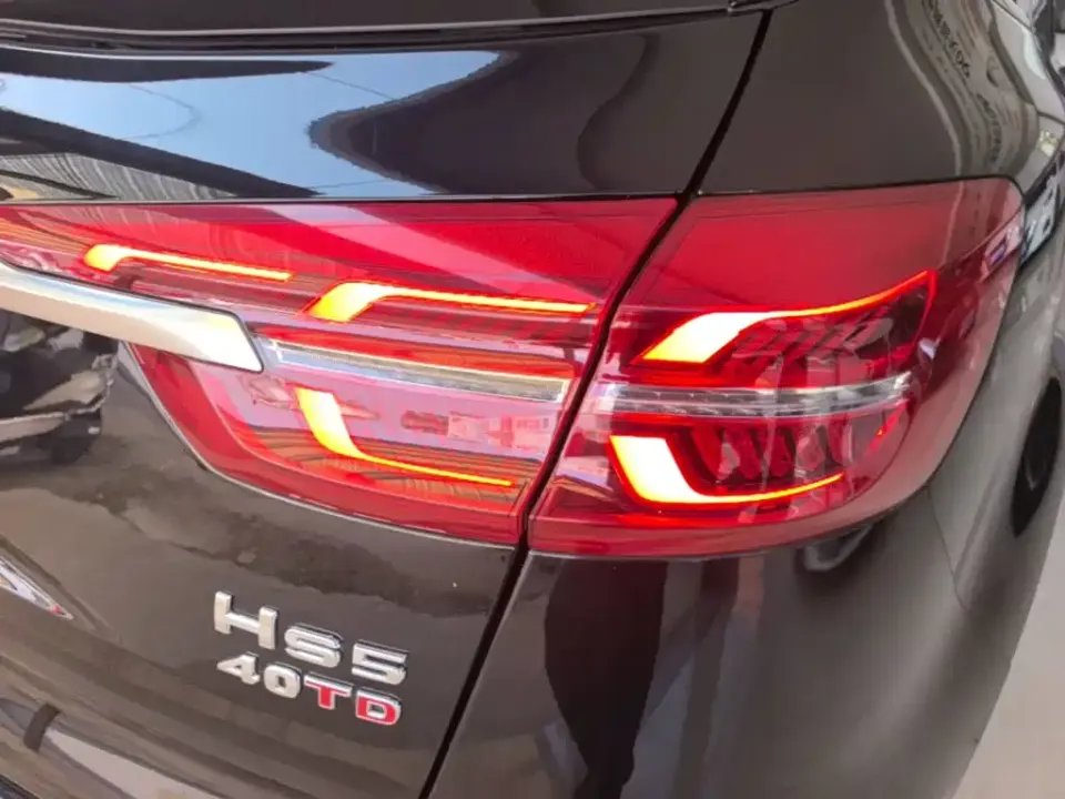 Hongqi Hongqi HS5